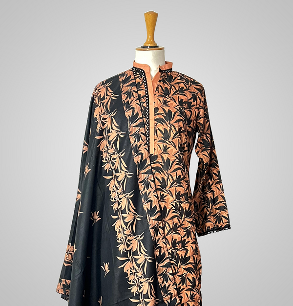 Peach Blossom Khaddar Stitched Suit
