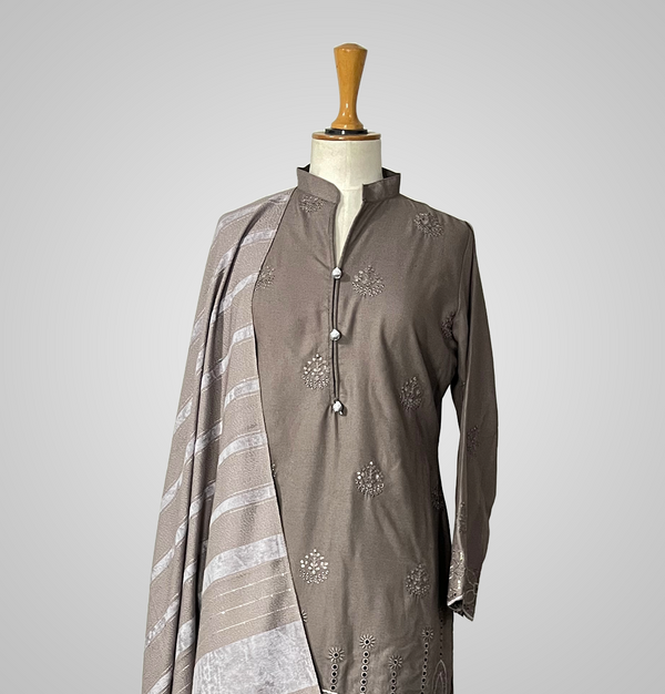 Sahara Nude Elegance