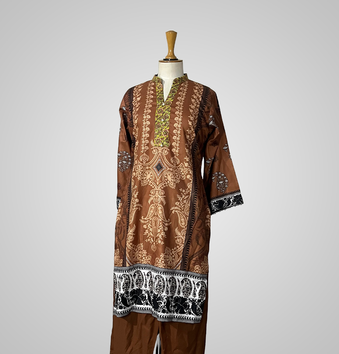 Amber Royal Heritage